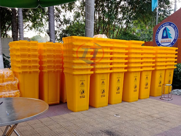 Mua Bán Thùng Đựng Rác