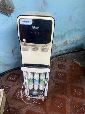 Thu mua máy nước nóng cũ